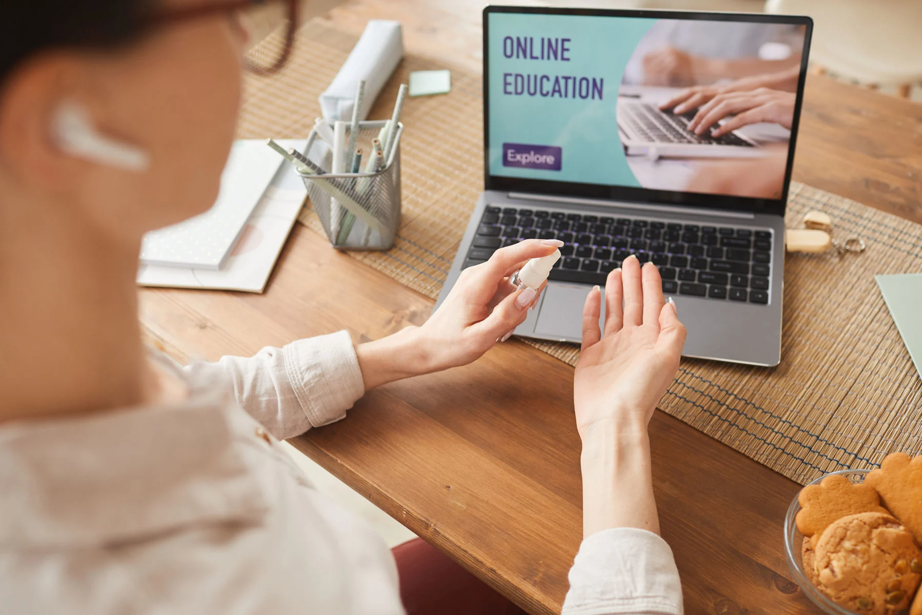 How to Choose the Right Online Course for Your Career Goals Wisely Now