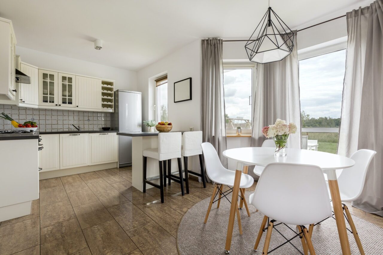 10 Tips for Creating a Cozy Dinning Room