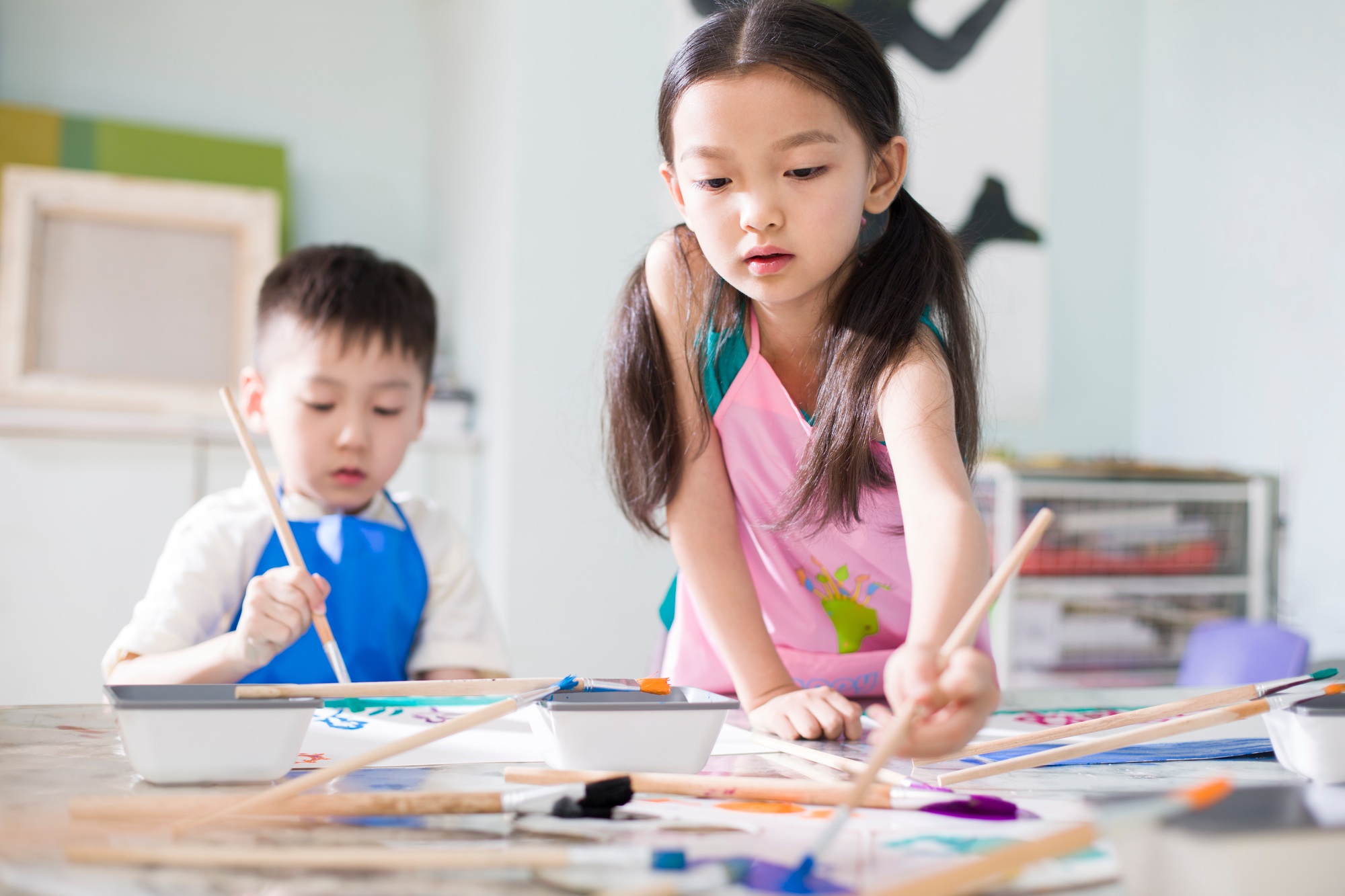 How Arts and Crafts Help Build Fine Motor Skills in Kids