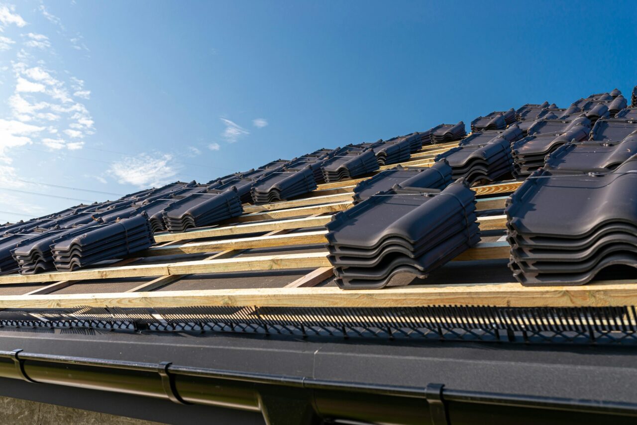 Guide to Replacing Your Roof: Timing and Reasons Explained