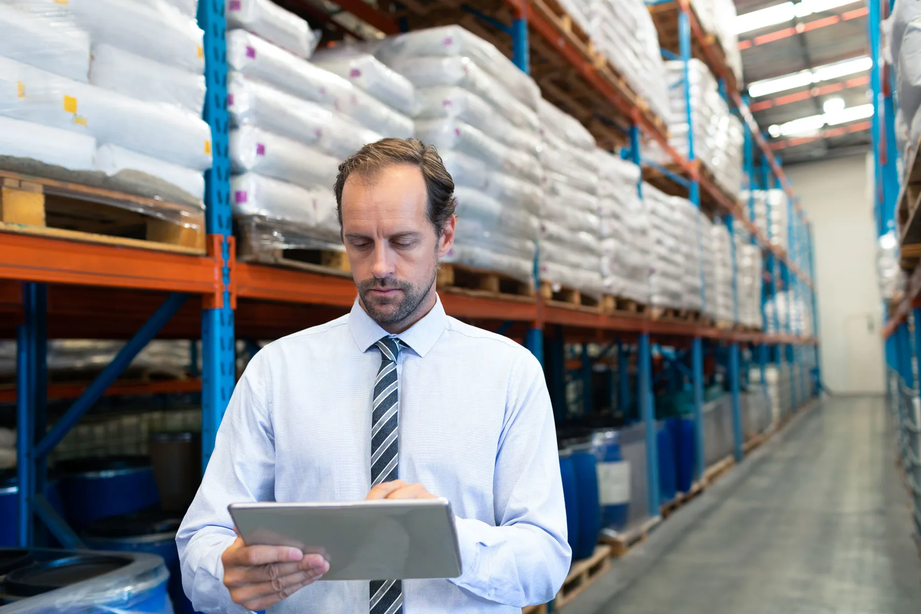 Smart Storage Solutions for Busy Urban Professionals