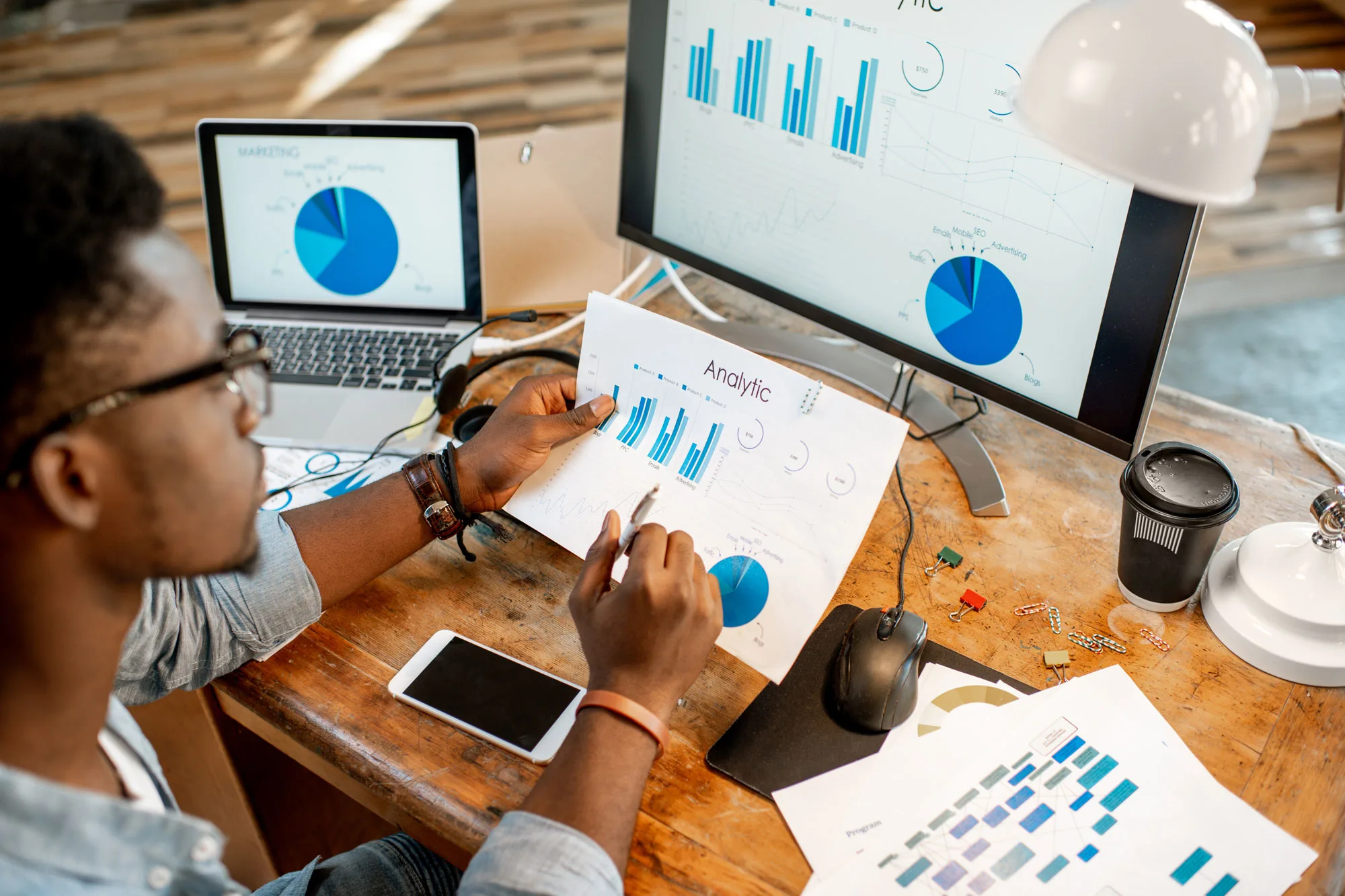 Using Data Analytics to Improve Digital Marketing Campaign Performance